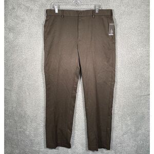 NWT Van Heusen Mens Traveler Flat Dress Pants Brown Size 36x32
